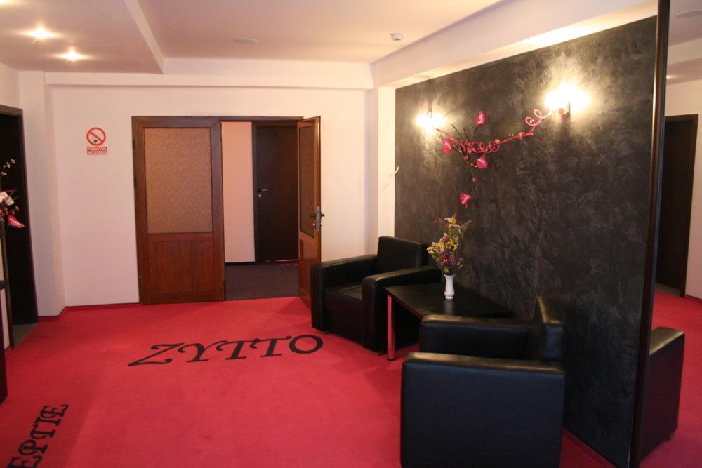 Hotel Zytto By Razvan Rat Slatina  Exterior photo